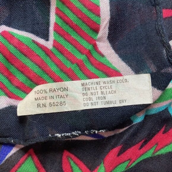 Vintage Limited Express Fish Scarf Blue Pink 30 inch Square Geometric Bold Print - Picture 4 of 6